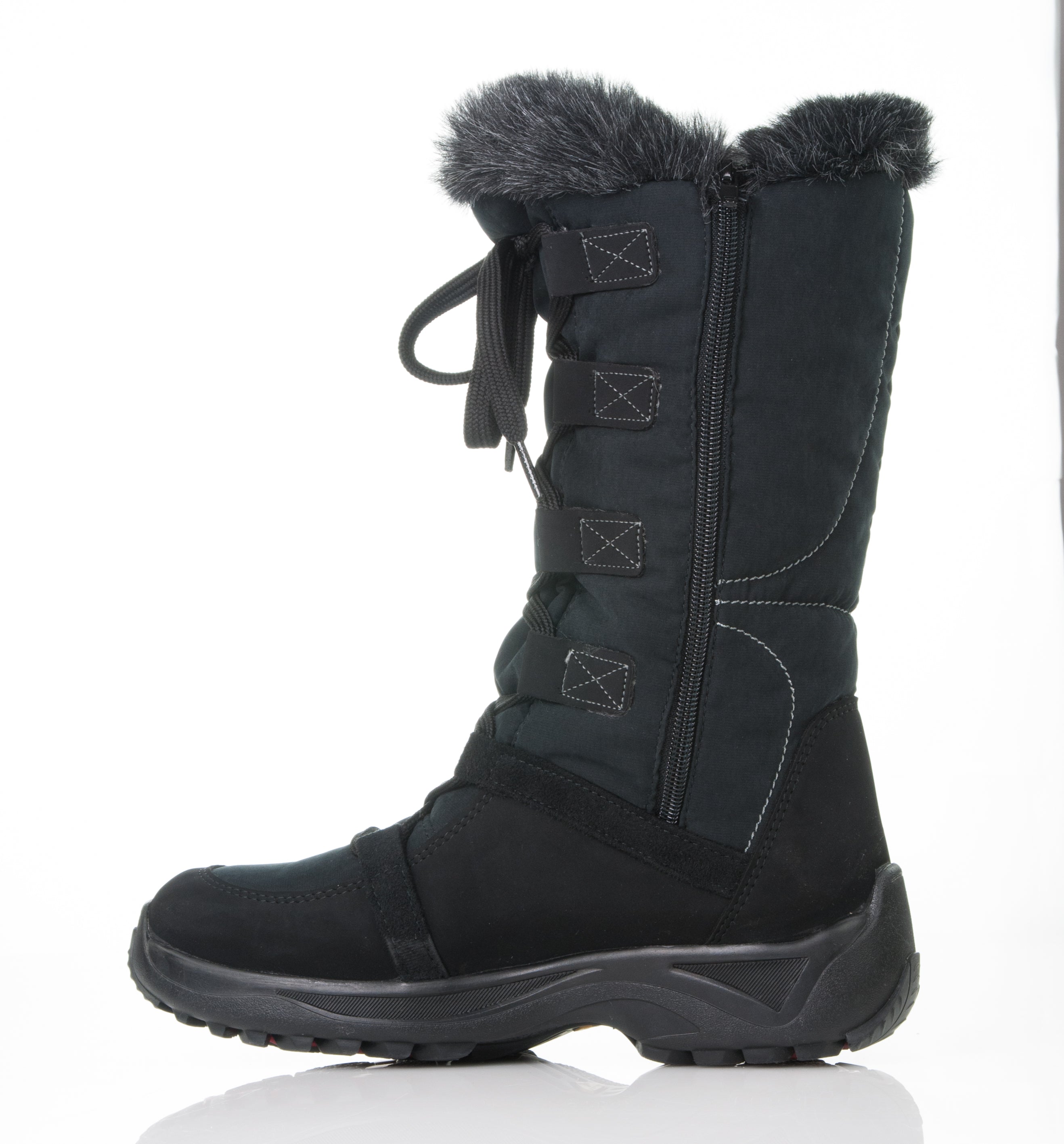 Attiba Venice Women’s Après Snow Boot Black Fur showing side zipper and lace-up design