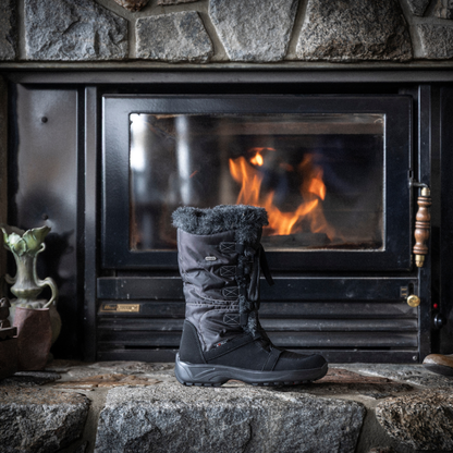 Venice Women’s Premium Italian Après Snow Boot – Black Fur